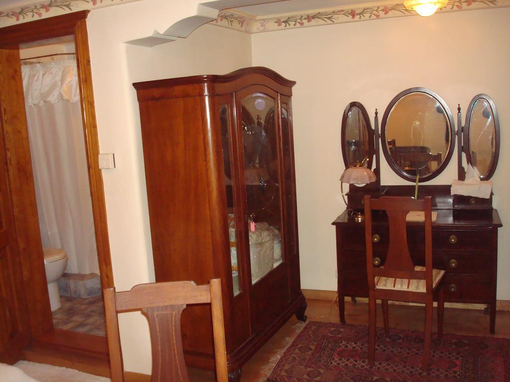 ארנאיה Oikia Alexandrou Traditional Inn מראה חיצוני תמונה