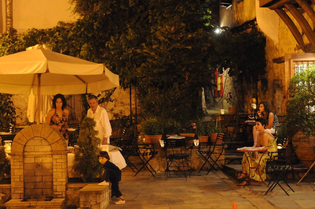 ארנאיה Oikia Alexandrou Traditional Inn מראה חיצוני תמונה