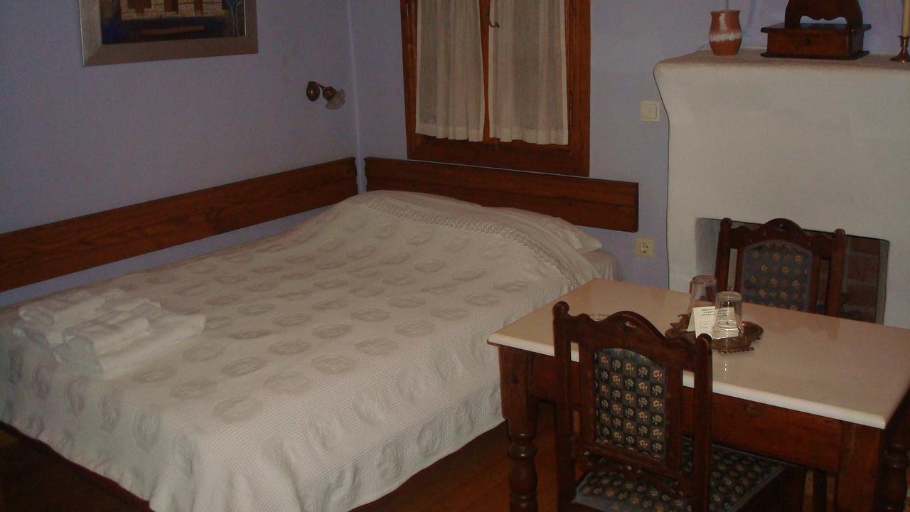 ארנאיה Oikia Alexandrou Traditional Inn מראה חיצוני תמונה