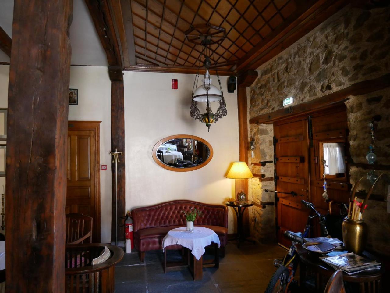 ארנאיה Oikia Alexandrou Traditional Inn מראה חיצוני תמונה