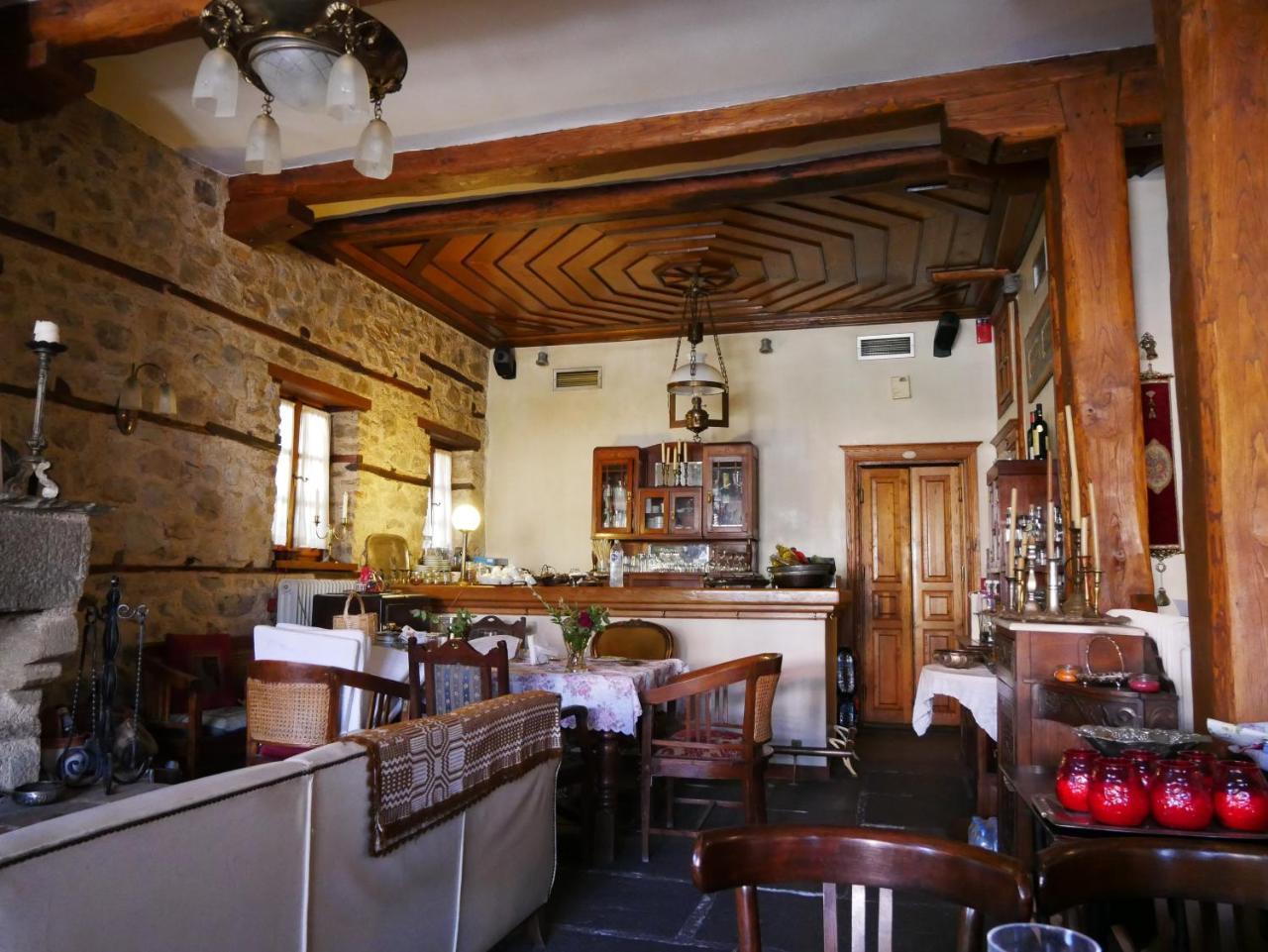 ארנאיה Oikia Alexandrou Traditional Inn מראה חיצוני תמונה