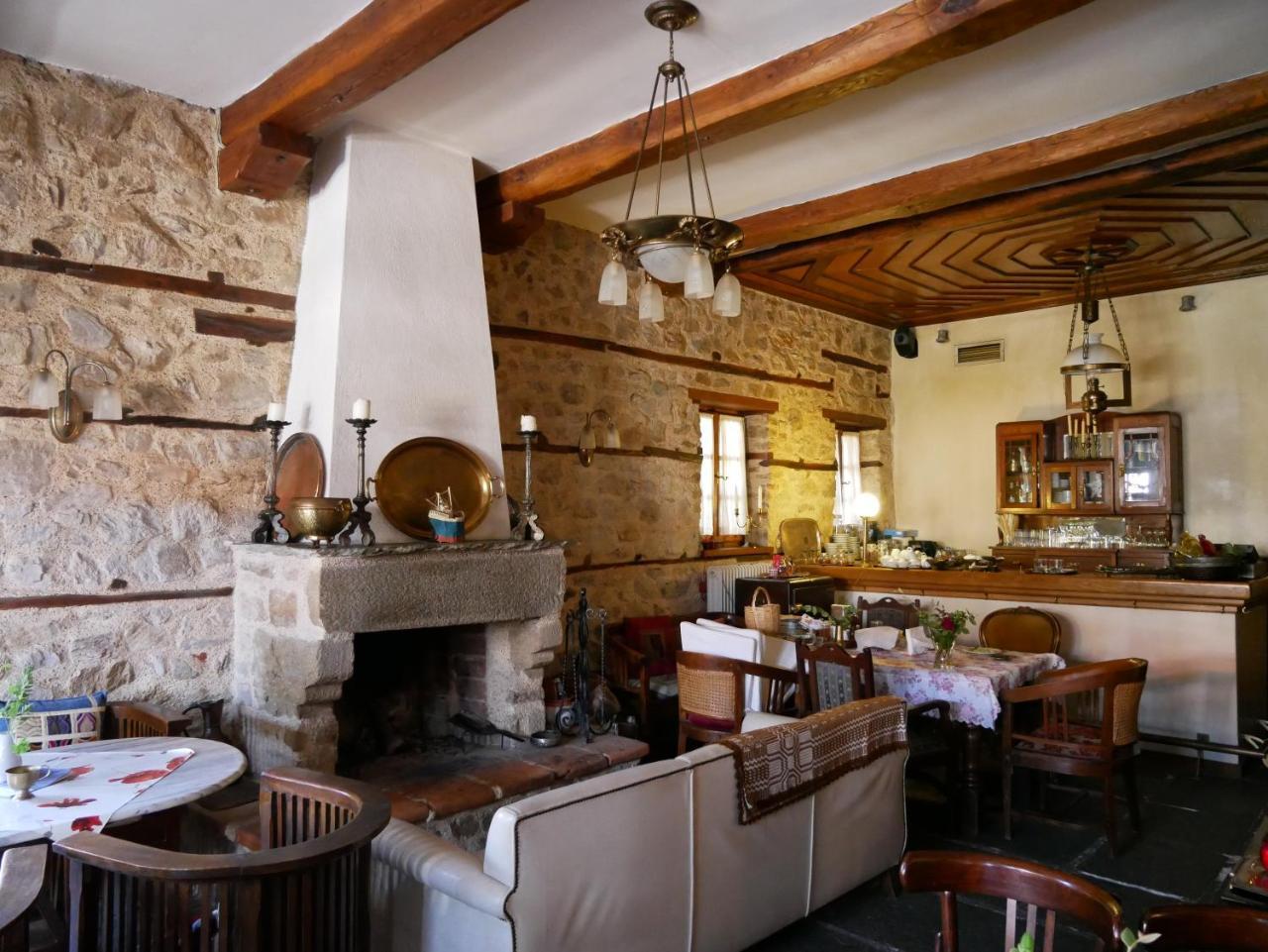 ארנאיה Oikia Alexandrou Traditional Inn מראה חיצוני תמונה