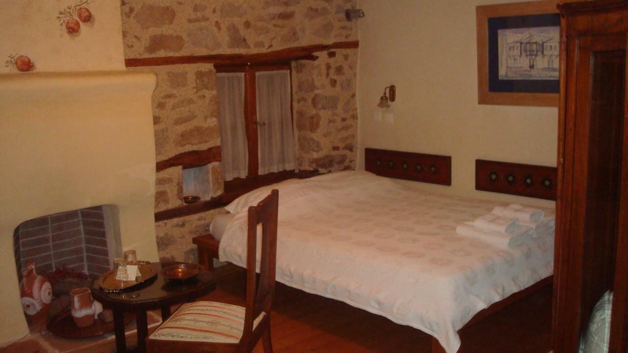 ארנאיה Oikia Alexandrou Traditional Inn מראה חיצוני תמונה